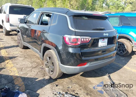 2018 Jeep Compass Latitude Fwd z USA, uszkodzony, nr VIN 3C4NJCBB9JT122220